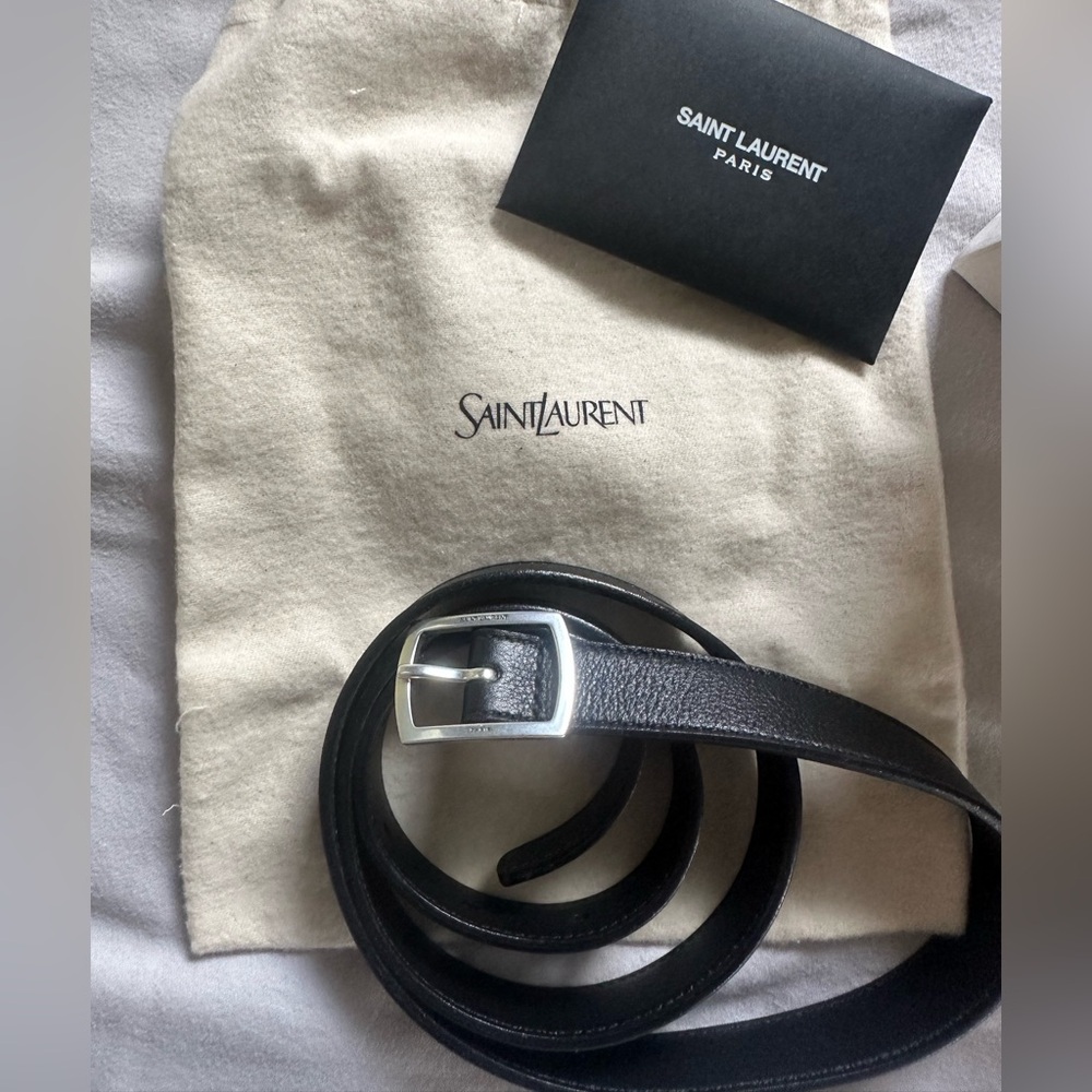 Saint Laurent Black Leather Thin Belt unisex sz:85